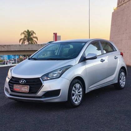 HYUNDAI HB20 1.0 COMFORT 12V FLEX 4P MANUAL HYUNDAI HB20 1.0 COMFORT 12V FLEX 4P MANUAL